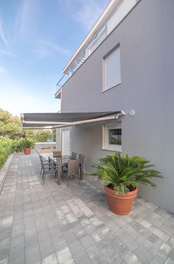 Kuca Buzov - House In Croatia Semesterbostad